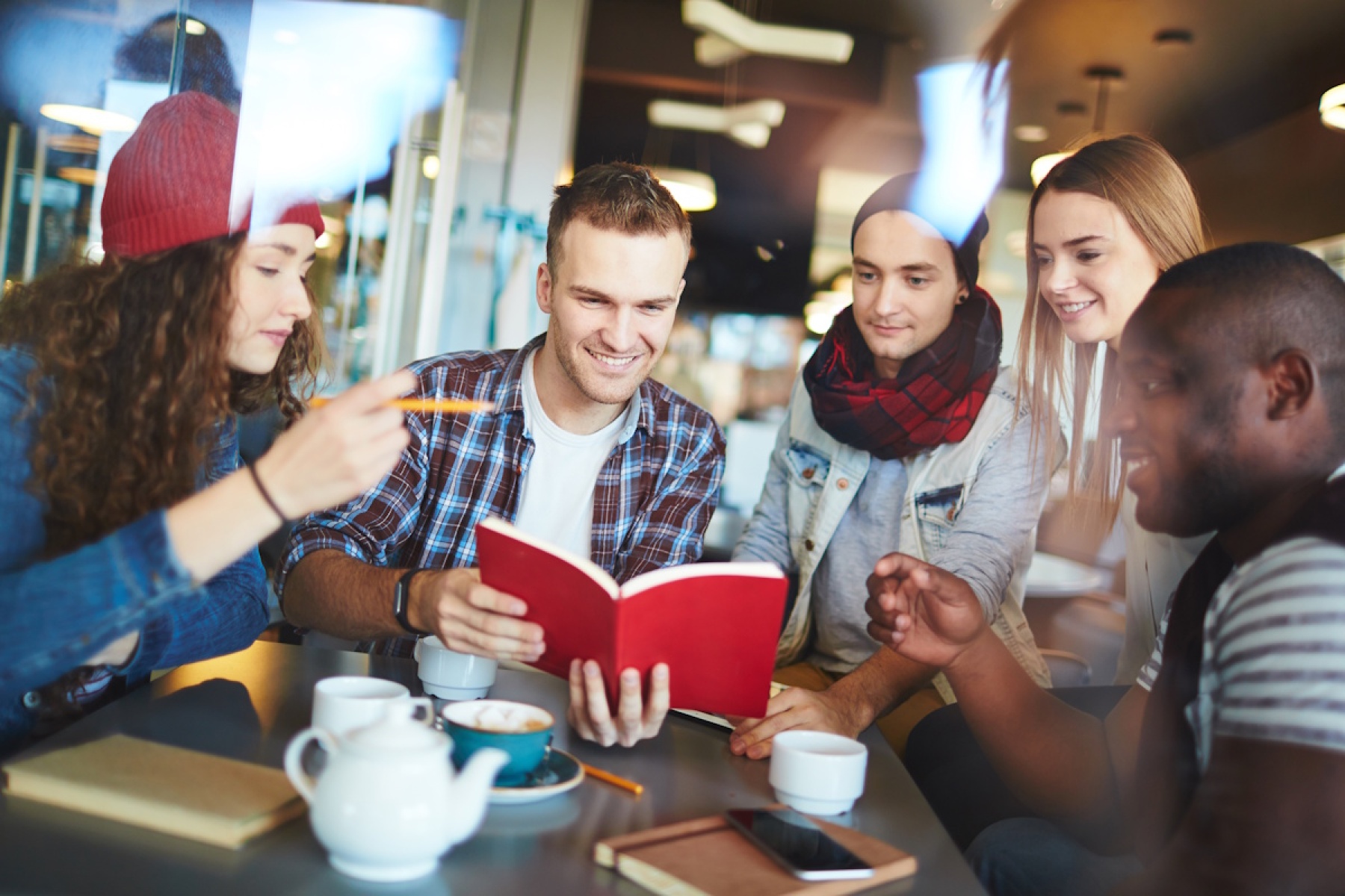 Illustration - Stage d'anglais intensif en groupe multiculturel à Paris